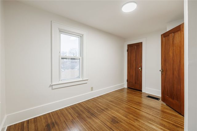 44 Florida Avenue, Greece, NY 14616