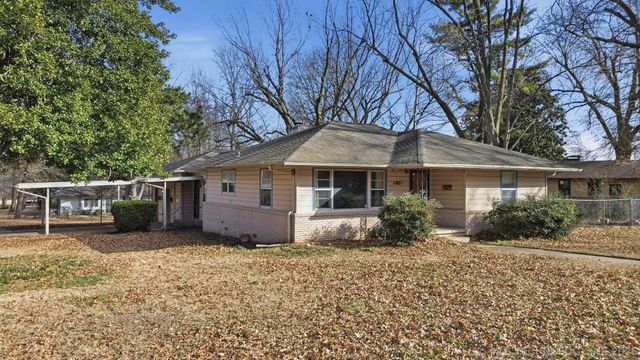 4905 S Columbia Avenue, Tulsa, OK 74105