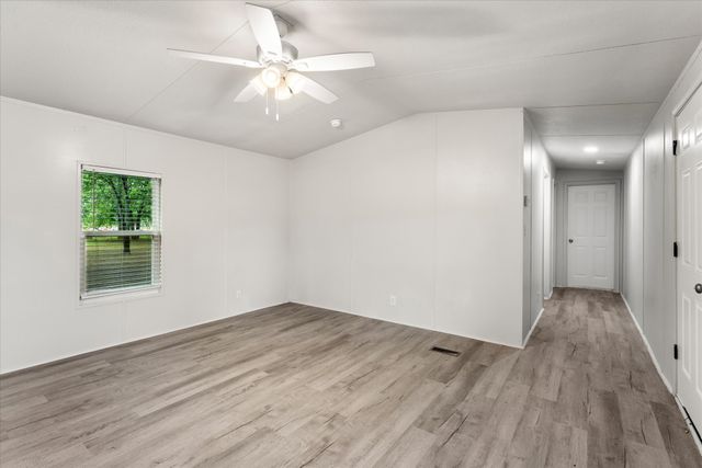 367 Box Road, Gun Barrel City, TX 75156