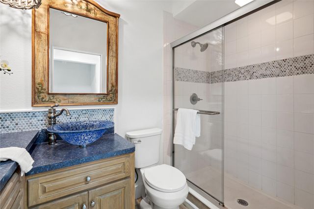 1431 Bamboo Drive, Tiki Island, TX 77554