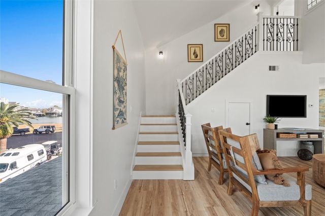 1431 Bamboo Drive, Tiki Island, TX 77554