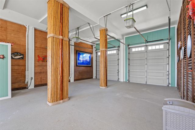 1431 Bamboo Drive, Tiki Island, TX 77554