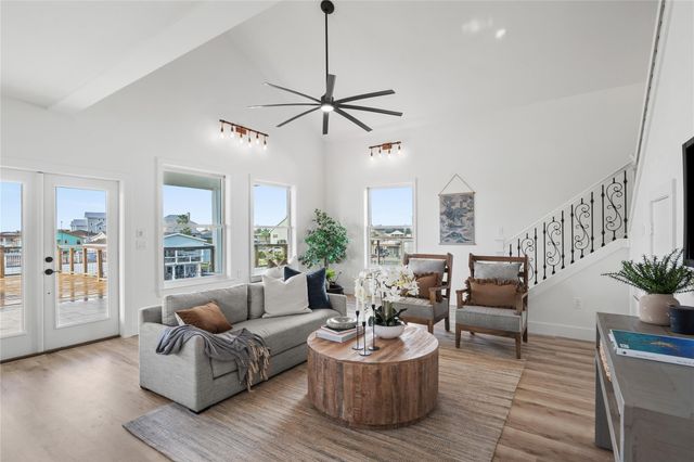 1431 Bamboo Drive, Tiki Island, TX 77554