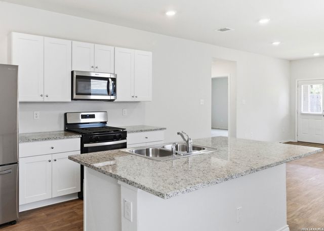 12202 Stoney Blue, San Antonio, TX 78245