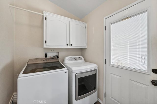 123 Madrid, Tustin, CA 92780