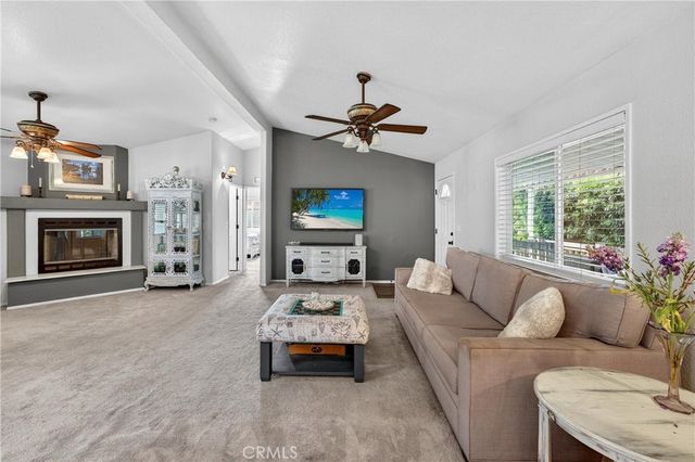 123 Madrid, Tustin, CA 92780
