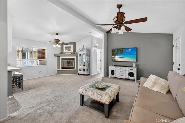 123 Madrid, Tustin, CA 92780