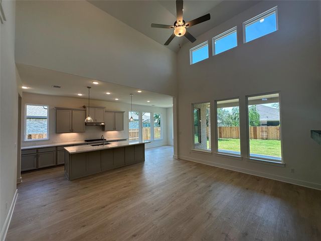 182 Five Mile Creek WAY, Kyle, TX 78640