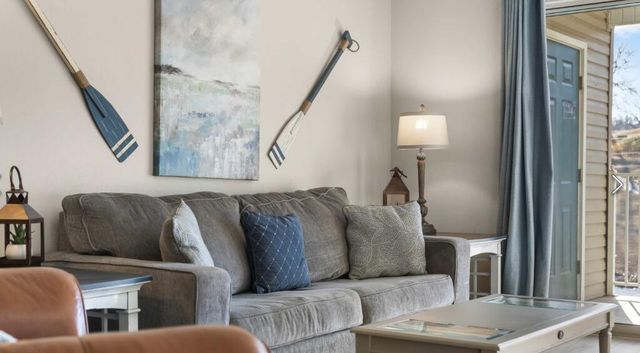 31 Golfshores Drive Apt 19, Branson, MO 65616