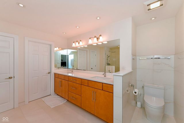 11888 Logan Hunter Trail, Noblesville, IN 46060
