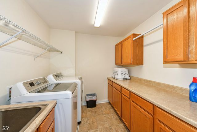 11888 Logan Hunter Trail, Noblesville, IN 46060