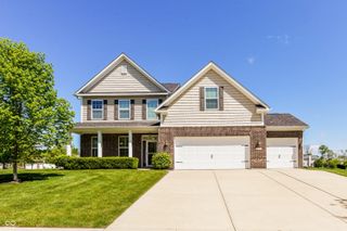 11888 Logan Hunter Trail, Noblesville, IN 46060