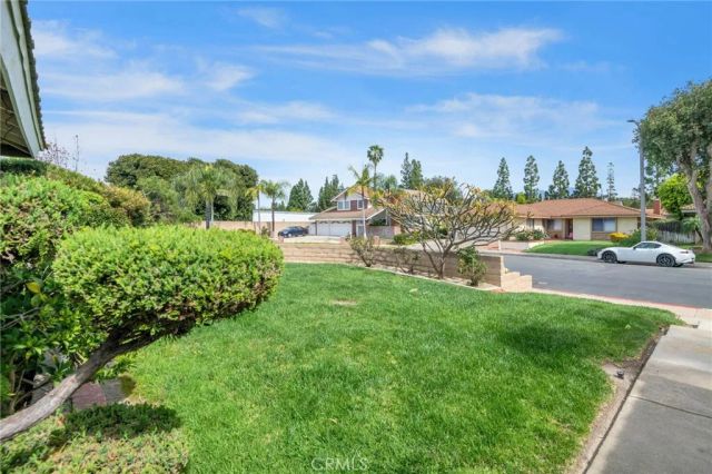 21851 Ute Way, Lake Forest, CA 92630
