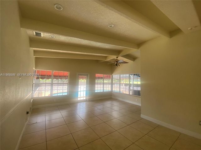 700 Curtiss Pkwy 0, Miami Springs, FL 33166