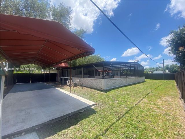 700 Curtiss Pkwy 0, Miami Springs, FL 33166