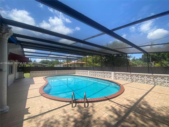 700 Curtiss Pkwy 0, Miami Springs, FL 33166