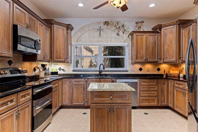 487 PINELLAS BAYWAY S 6, Tierra Verde, FL 33715