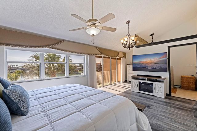 487 PINELLAS BAYWAY S 6, Tierra Verde, FL 33715