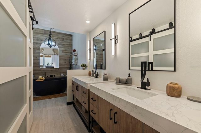 487 PINELLAS BAYWAY S 6, Tierra Verde, FL 33715