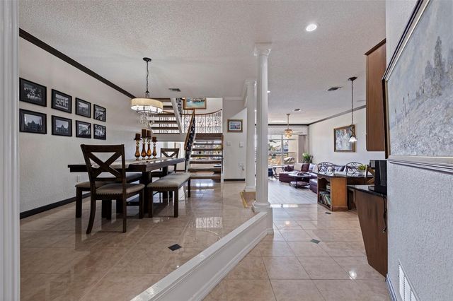 487 PINELLAS BAYWAY S 6, Tierra Verde, FL 33715