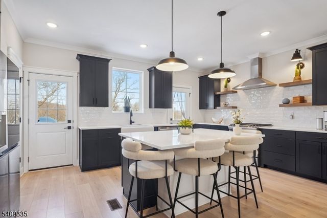 41 Kelly Ln, Wharton Boro, NJ 07885