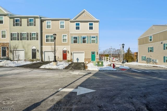 41 Kelly Ln, Wharton Boro, NJ 07885