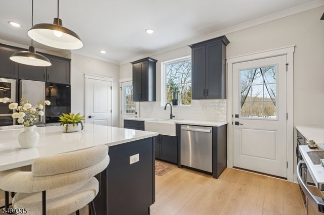 41 Kelly Ln, Wharton Boro, NJ 07885