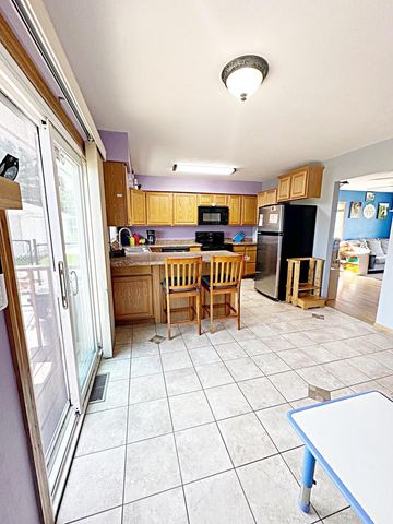 411 Central Rd, La Crosse, WI 54603