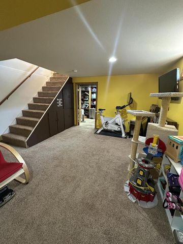 411 Central Rd, La Crosse, WI 54603