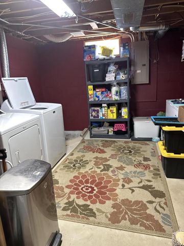 411 Central Rd, La Crosse, WI 54603