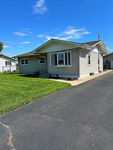 411 Central Rd, La Crosse, WI 54603