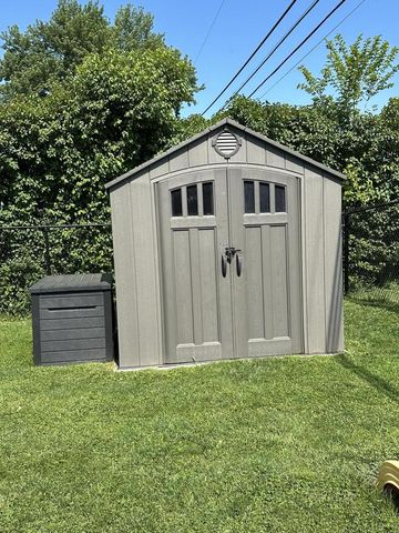 411 Central Rd, La Crosse, WI 54603