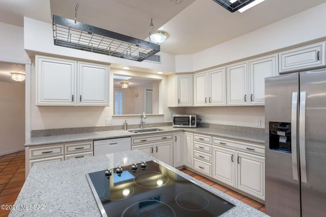 2000 E Campbell Terrace, Tucson, AZ 85718