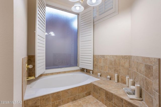 2000 E Campbell Terrace, Tucson, AZ 85718