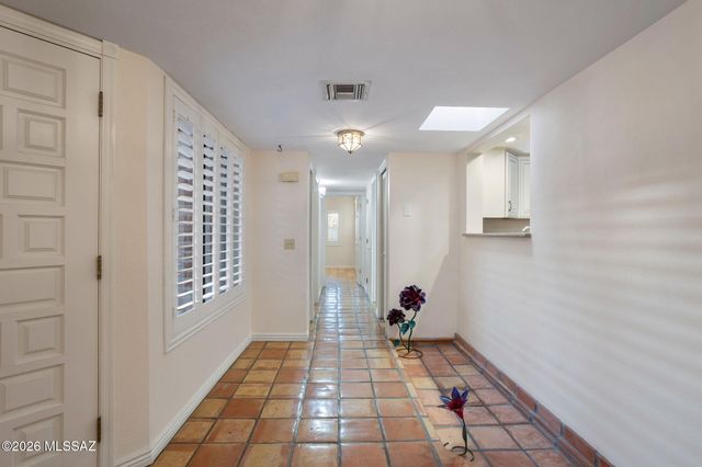 2000 E Campbell Terrace, Tucson, AZ 85718