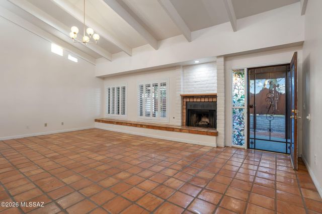 2000 E Campbell Terrace, Tucson, AZ 85718