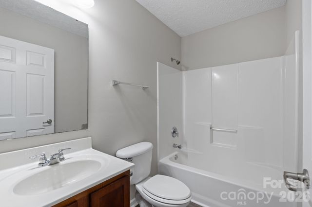 78 W Newberry Drive, Fletcher, NC 28732