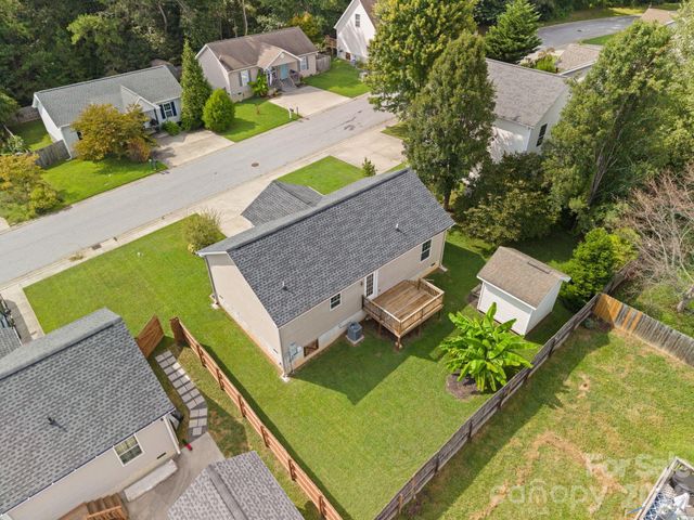 78 W Newberry Drive, Fletcher, NC 28732