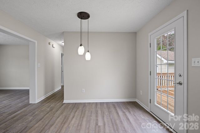 78 W Newberry Drive, Fletcher, NC 28732