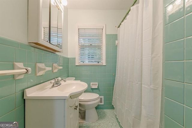 6652 Ridge Road, Hiram, GA 30141