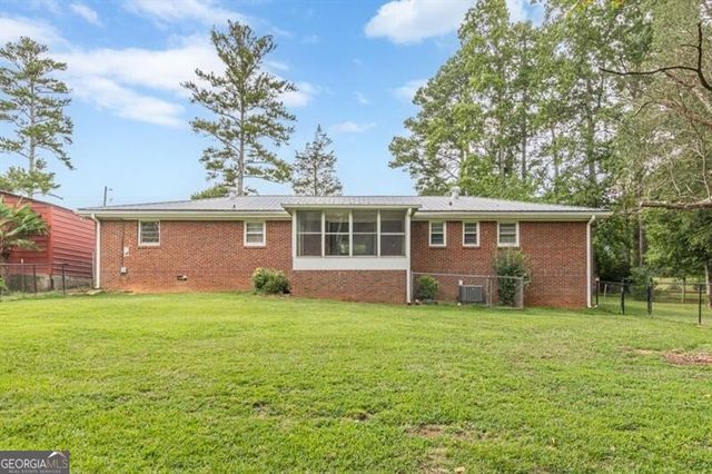 6652 Ridge Road, Hiram, GA 30141