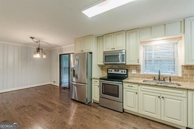 6652 Ridge Road, Hiram, GA 30141