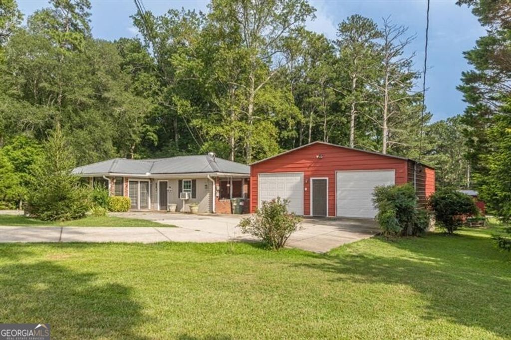 6652 Ridge Road, Hiram, GA 30141