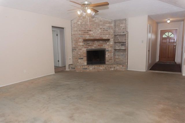 13826 Southline Road, Sugar Land, TX 77498