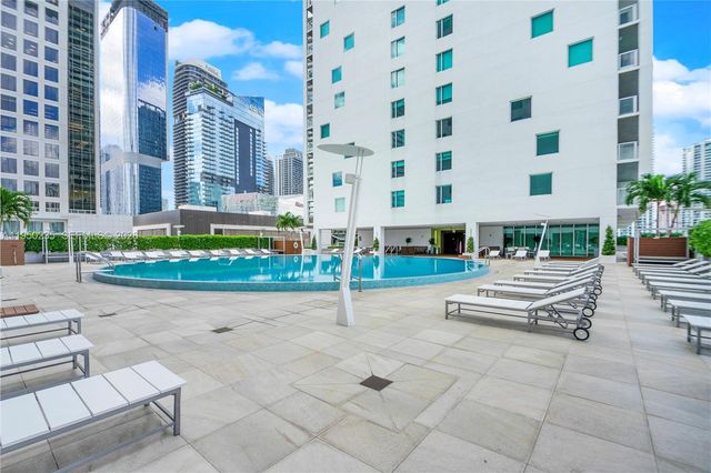 500 Brickell Ave 2203, Miami, FL 33131