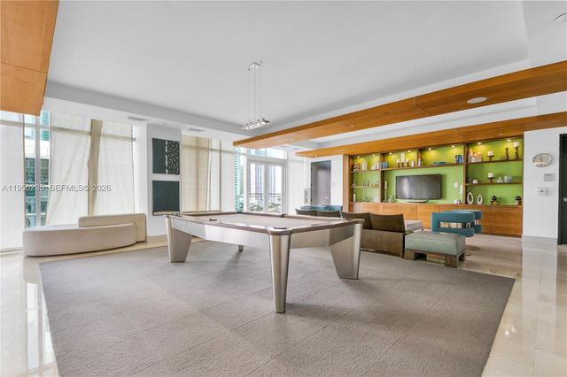 500 Brickell Ave 2203, Miami, FL 33131