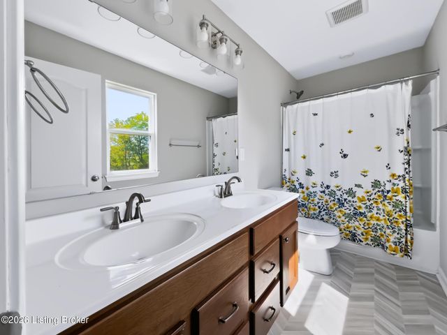 656 Revelation Way, Shelbyville, KY 40065