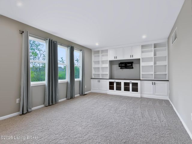 656 Revelation Way, Shelbyville, KY 40065