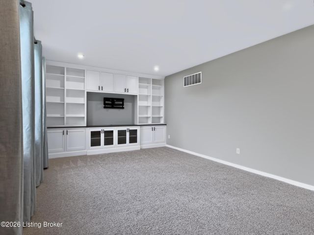 656 Revelation Way, Shelbyville, KY 40065