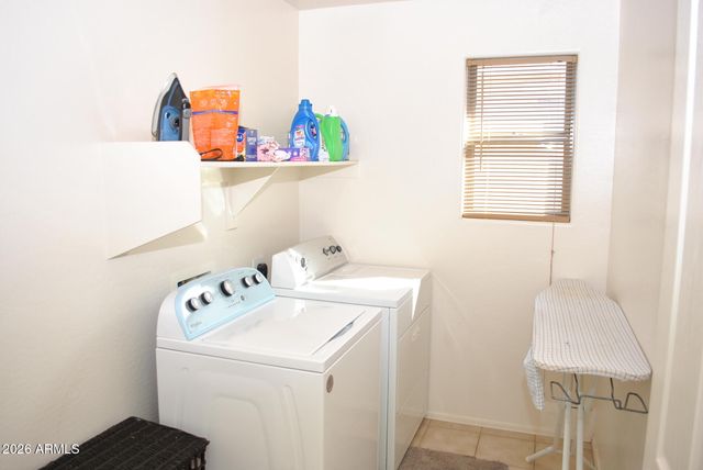 3296 E OAKLAND Street, Gilbert, AZ 85295